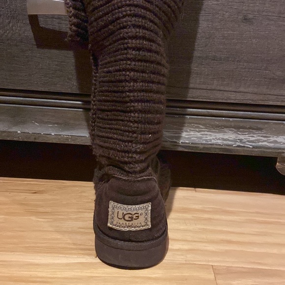 Knit brown ugg boots - Picture 2 of 3